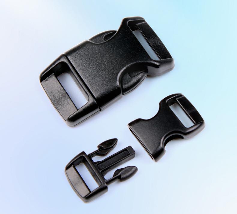 Black side-release buckles for pet collars and harnesses